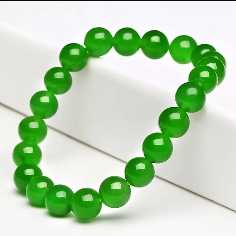 Green Beaded Bracelet